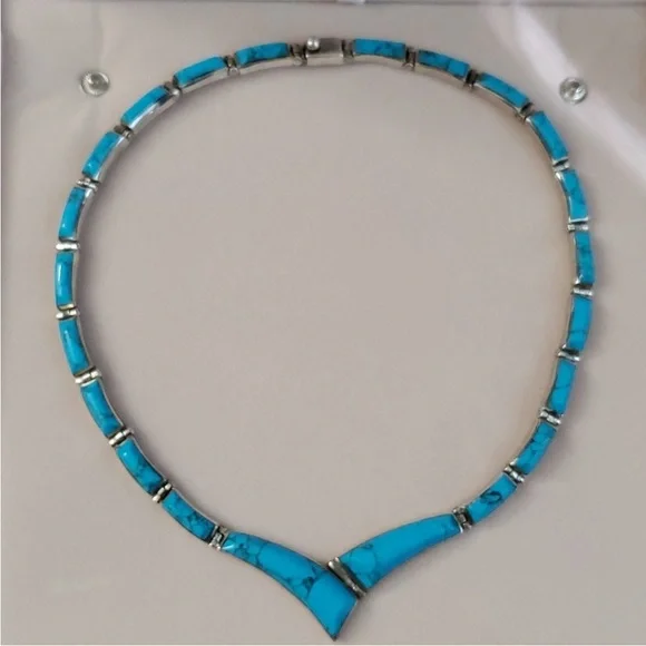 950 Sterling Silver 925 Turquoise Cleopatra V Necklace - Picture 2 of 12
